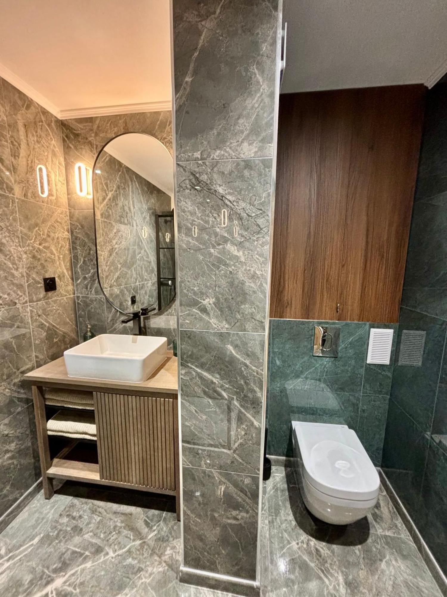 Appartement 5*, Vue Mer Et Acces Plage Cavalaire-sur-Mer Exteriör bild